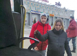 В Камышине немного притормозила эпидемия коронавируса, но патрули продолжают составлять протоколы на "безмасочников"