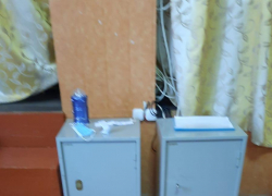 В ТИК Камышинского района по поводу пропавшей "пломбы" с сейфа с бюллетенями дали понять: "пломба"... виновата сама, что отклеилась