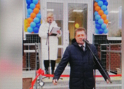 "Начальник" по трудоустройству безработных камышан Александр Милохов получает зарплату больше 60 тысяч