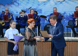 Нарушителям дисциплины и коррупционерам грамот и благодарственных писем камышинского градоначальника не дадут