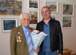 Камышинская городская дума досрочно прекратила полномочия депутата Дмитрия Крикунова в связи с его избранием в региональное заксобрание