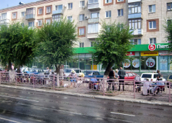 В Камышине после утреннего дождя стали поливать улицы