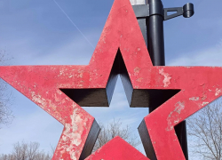Камышане вступились за памятник афганцам