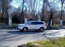 Административная газета "Диалог" решила разобраться с "зачисткой хвостов"