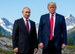 «Зеленского окунут головой в американский унитаз»: эксперты рассказали, к чему приведет встреча на Аляске