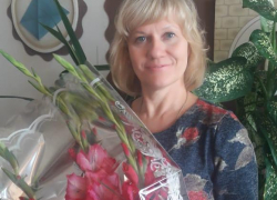 Учительница химии из школы №6 Камышина Ирина Загирова во всероссийской олимпиаде показала, кто блестяще  знает "ДНК-науки"