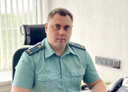 В Волгограде главам ФССП и Росимущества уголовные статьи вменяют тяжелые, но на аресте следствие не настаивает
