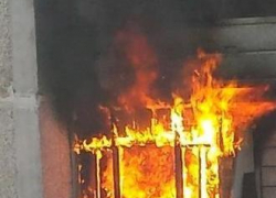 Камышан напряг горящий балкон в 6-м микрорайоне, но обошлось без пострадавших