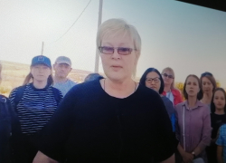 Камышанка Аэлита Федоркова - племянница Героя Советского Союза камышанина Владимира Федоркова записала видео о незаконном, на ее взгляд, уголовном преследовании (ВИДЕО)