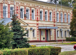 Руководитель следственного отдела по Камышину СК России, полковник юстиции Сергей Наумов проведет прием в Петровом Вале