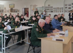 В Камышинской гордуме объявили, какой диктант написал спикер Владимир Пономарев сегодня, 25 апреля