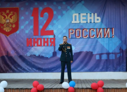 В Камышине на концерте в городском парке зрители аплодировали артистам-военнослужащим