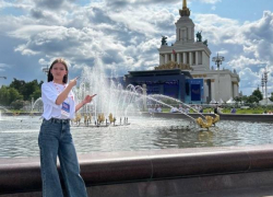 Старшеклассница из Камышинского района Олеся Данилушкина стала участницей "Фестиваля "Первых" в Москве