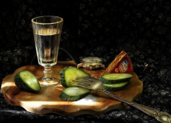 Кавалер во время застолья голыми руками задушил свою возлюбленную