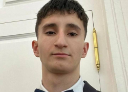 Старшеклассник из Камышина Елисей Тюняев стал обладателем именной губернаторской стипендии