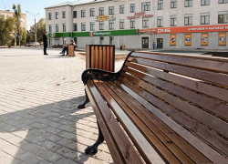 "Квест" для камышан: где у нас в городе на улице Ленина установлены диваны?