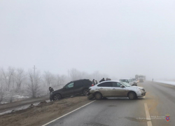 Из-за 32-летнего водителя на BMW создалась "куча-мала" из пострадавших машин и дамы за рулем