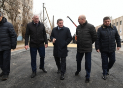 Губернатор Андрей Бочаров работает с первого дня нового года, о главе Камышина Станиславе Зинченко пока ничего не слышно