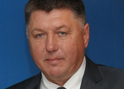 Глава поселения стал фигурантом криминального сюжета "дураки и дороги"