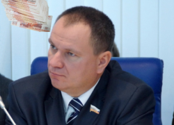 Арестованный на рабочем месте глава муниципального района в Волгоградской области сложил полномочия, - "Блокнот Волгограда"