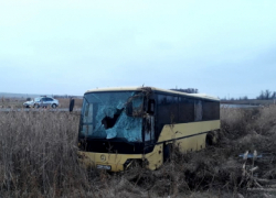 Рейсовый автобус «Елань - Камышин» вылетел в кювет, есть пострадавшие
