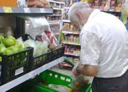 Цены на продукты первой необходимости для камышан становятся неподъемными, а административная газета "Диалог" успокаивает народ тем, что скоро подешевеет... форель