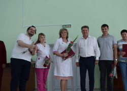 Отчаявшиеся, видно, камышане на полном серьезе ищут через соцсети знахарок  в городе с тремя многопрофильными больницами и массой поликлиник