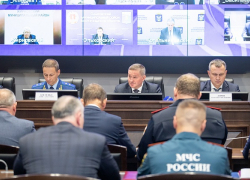 Андрей Бочаров собрал силовиков для обсуждения вызовов текущего момента