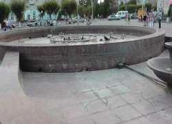 В Камышине забыли включить фонтаны после 2 августа?