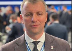 Почему депутату камышан в Госдуме Алексею Волоцкову пришлось оправдываться за "неналожение санкций"