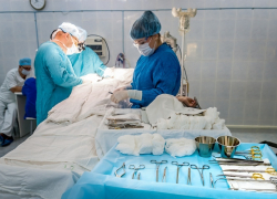 Череда несчастий не кончается: еще один малыш упал с третьего этажа  и получил черепно-мозговую травму