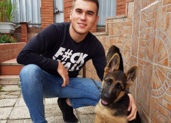 «В морге его не узнали»: сегодня похоронили погибшего в страшной аварии на мосту сироту, -  "Блокнот Волгограда"