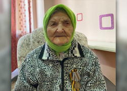106-летняя долгожительница привилась от COVID-19, - "Блокнот Волгограда"