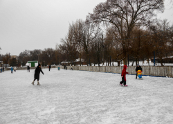 В Камышине организаторы ледового "Татьяниного дня" пообещали участникам эстафет бесплатные пироги и чай 