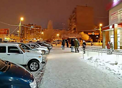 В Камышине 17 февраля коммунальщики решили оставить три высотки без воды и две - без света