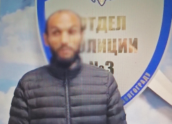 Волгоградские полицейские задержали курьера, переводившего денежные средства мошенникам (ВИДЕО)