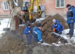 В Камышине коммунальщики вновь проводят "раскопки" на втором участке