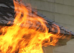 В Камышине на улице Воинов-интернационалистов загорелся кондиционер