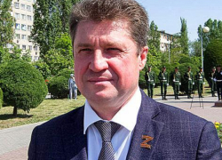 Глава Камышина Станислав Зинченко рассказал в Котово, какая у нас патриотическая работа; что рассказал - неизвестно