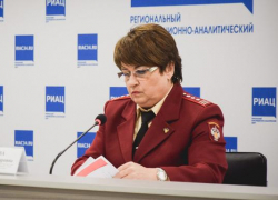 Главный санитарный врач Волгоградской области Ольга Зубарева настоятельно посоветовала жителям региона посидеть в новогоднюю ночь дома