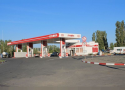 В Волгоградской области открыли "горячую линию" по ценам на бензин