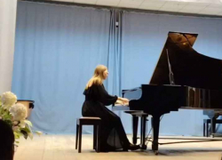 Студентка из Камышинского колледжа искусств, пианистка Екатерина Рогожкина стала звездой международного конкурса