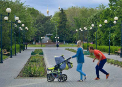 Шоу камышинских двойняшек в центральном городском парке обещает маленькие открытия и сенсации