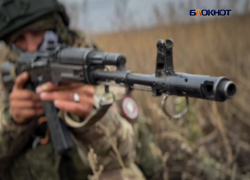 Минобороны сообщило о подготовке 300 тыс. контрактников для участия в СВО