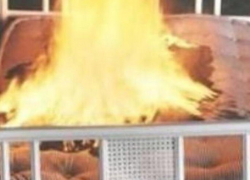 Пожарные спасли в 5-м микрорайоне камышанина, под которым горел матрас