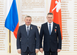 Председатель Камышинской ТИК Сергей Анихреев стал "Заслуженным работником избирательной системы Российской Федерации" 