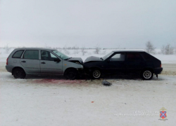 Авария на "встречке" в Камышинском районе: 42-летняя женщина в больнице
