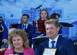 Самыми высокими темпами за 9 месяцев 2020 года администрация Станислава Зинченко финансировала пиар в подконтрольных СМИ