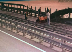 Новости СВО: прорыв ВС РФ к Сумам, ВСУ атаковали Крымский мост, Зеленский попал на деньги, - "Блокнот - Россия"