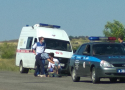 В Камышинском районе под Липовкой на сельской дороге сбили человека